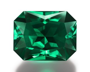 Выращенный Изумруд 